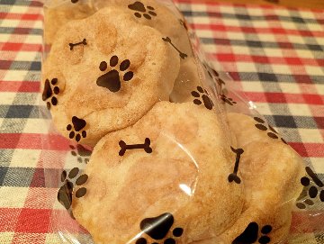 グルテンフリー　愛犬用のマドレーヌの画像