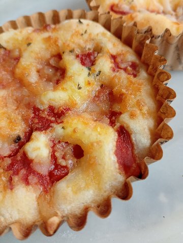 グルテンフリー　トマト＆チーズの画像