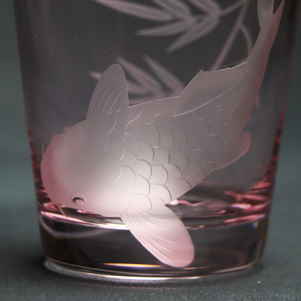 蕨硝子　緑陰の鯉　鯉のロックグラス　ピンク　ラスターガラス　の画像