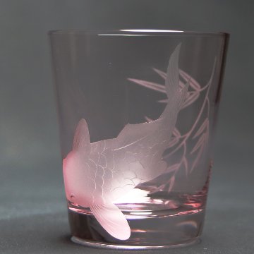 蕨硝子　緑陰の鯉　鯉のロックグラス　ピンク　ラスターガラス　の画像