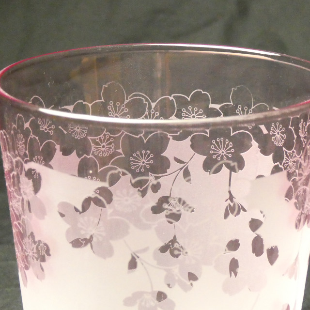 桜グラス01　ピンク色　ラスターガラス　蕨硝子　画像