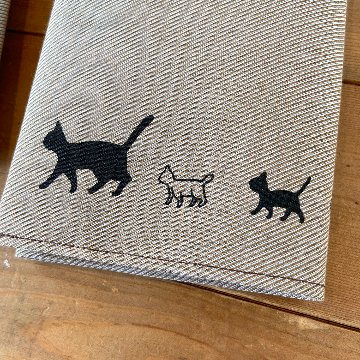 ねこ家族のブックカバー（ライトブラウン）の画像