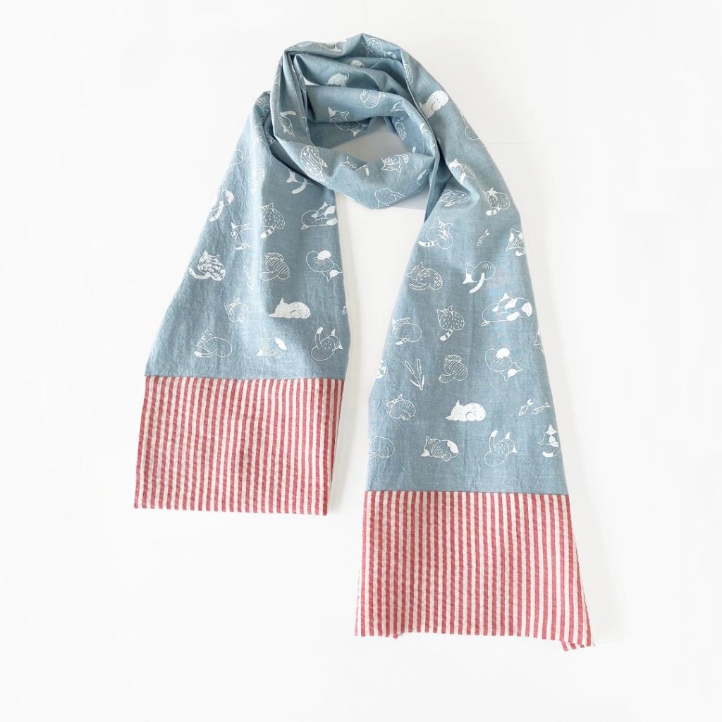 ねこのおしりのストールの画像