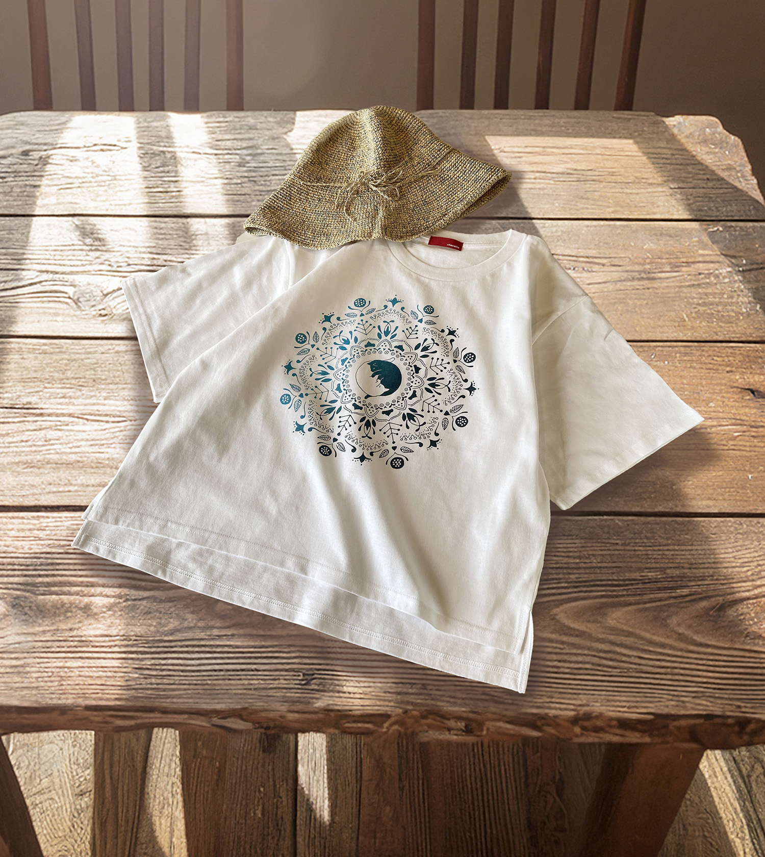 ねこの曼荼羅ビッグシルエットT（ブルーグラデ）の画像