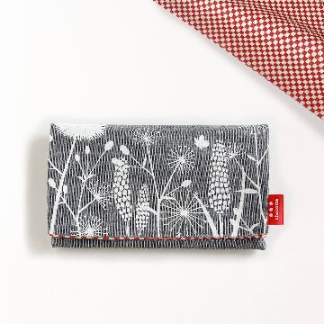 あざみとねこの懐紙入れ（シャンブレー）赤の画像