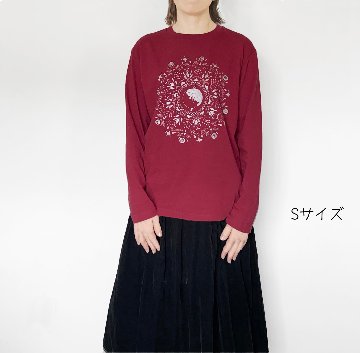 ねこの曼荼羅ロンT（ボルドー）の画像