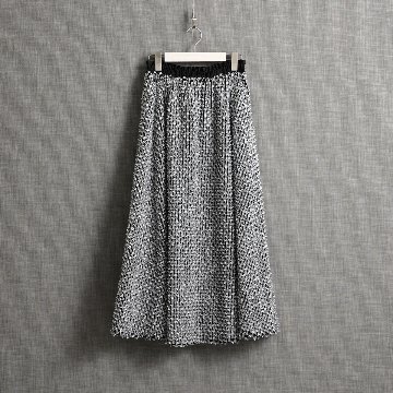 『Feather jacquard』 circular long skirt MONOTONE画像