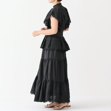 『Stella scallop』 flare sleeve blouse BLACK画像