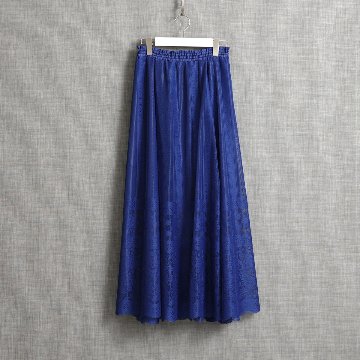 『Trellis lace』 suspenders tuck long skirt BLUE画像