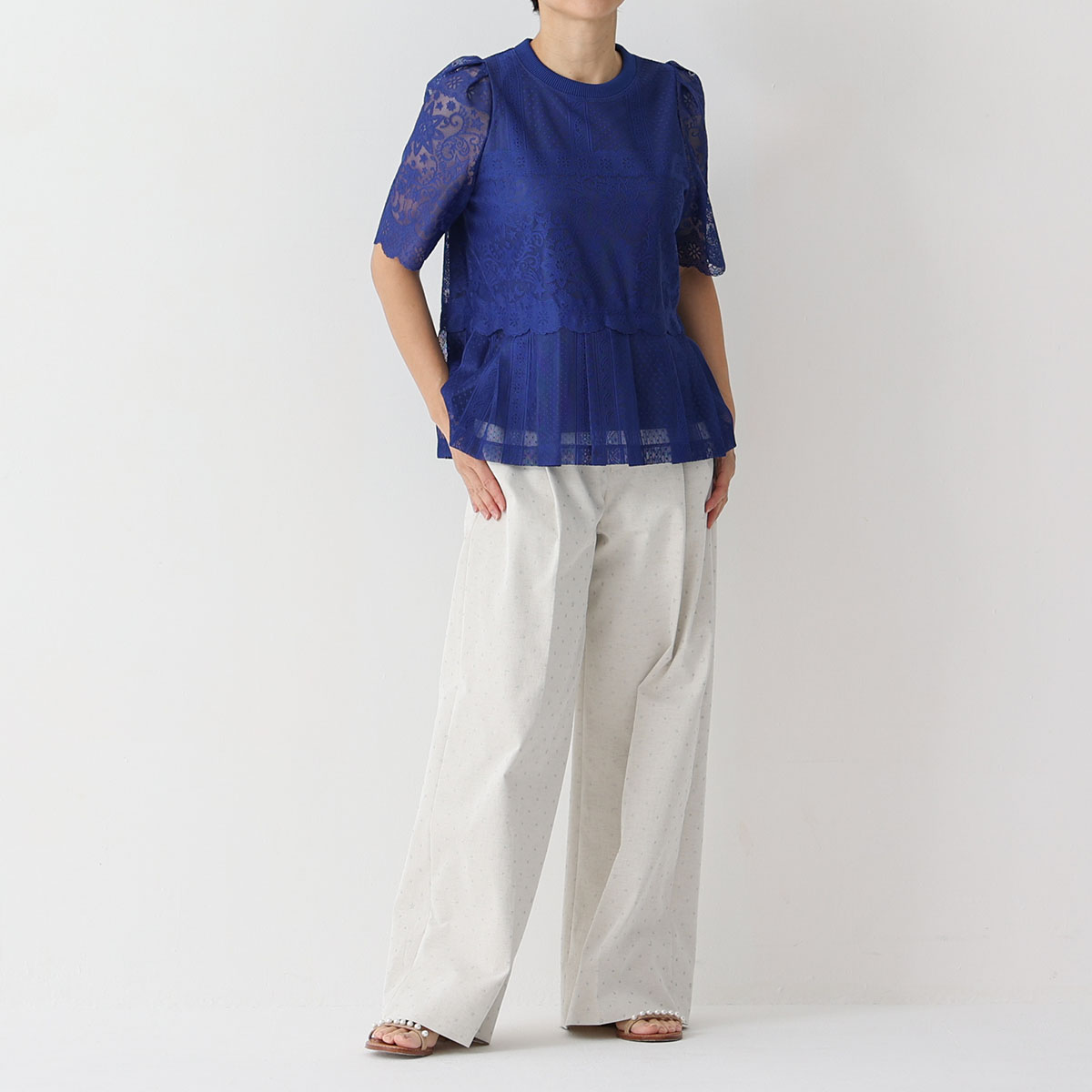 『Trellis lace』 pullover blouse BLUE画像