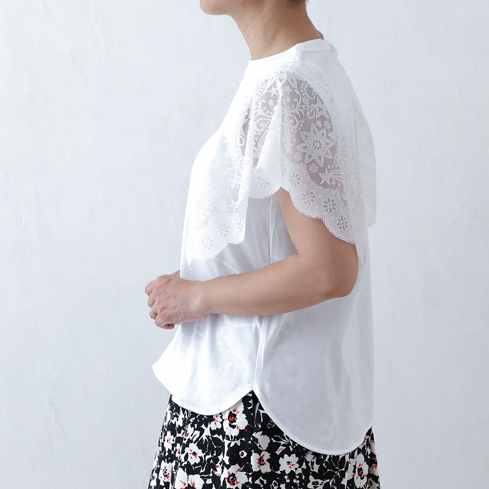 『Trellis lace』 lace sleeve tops NAVYの画像