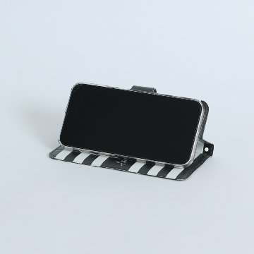 11月下旬お届け予定ご受注商品『Actress flower　MONOTONE』 Android notebook type case画像