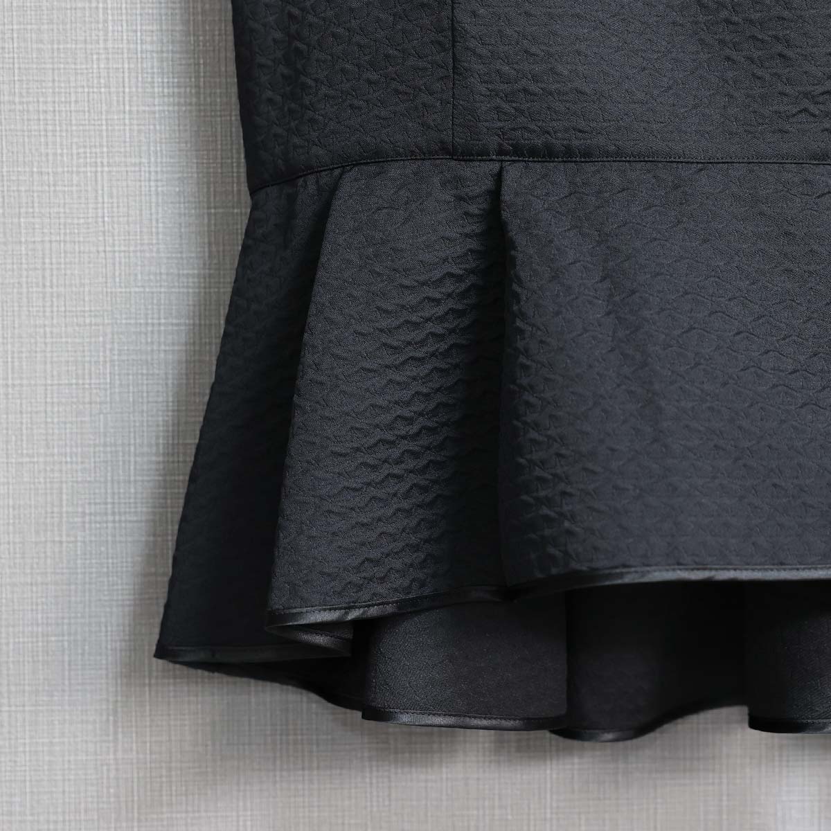 『Stella matelasse』 peplum camisole　BLACK画像