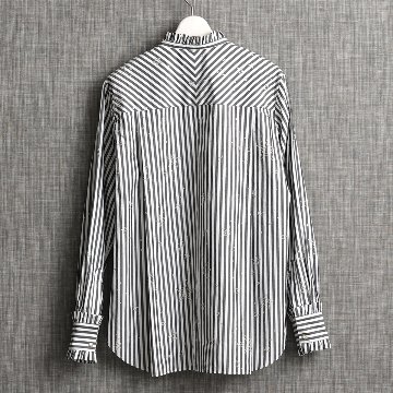 『Stella stripe』 Stand-collar blouseWHITE×BLACKの画像