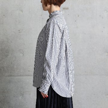 『Stella stripe』 Stand-collar blouseWHITE×BLACKの画像