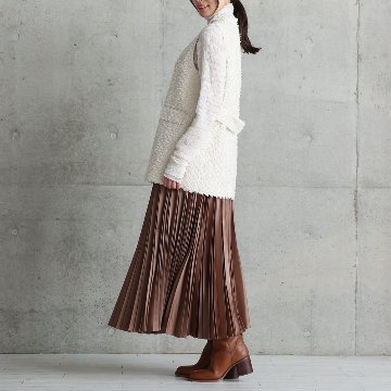 『Feather flower jacquard 』 No-collar gilet ECRUの画像