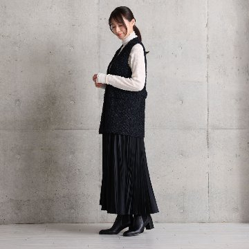 『Feather flower jacquard 』 No-collar gilet BLACKの画像