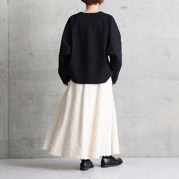 『Feather flower jacquard 』 Circular long skirt ECRUの画像