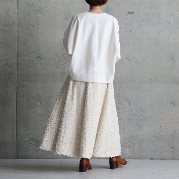 『Feather flower jacquard 』 Circular long skirt ECRUの画像