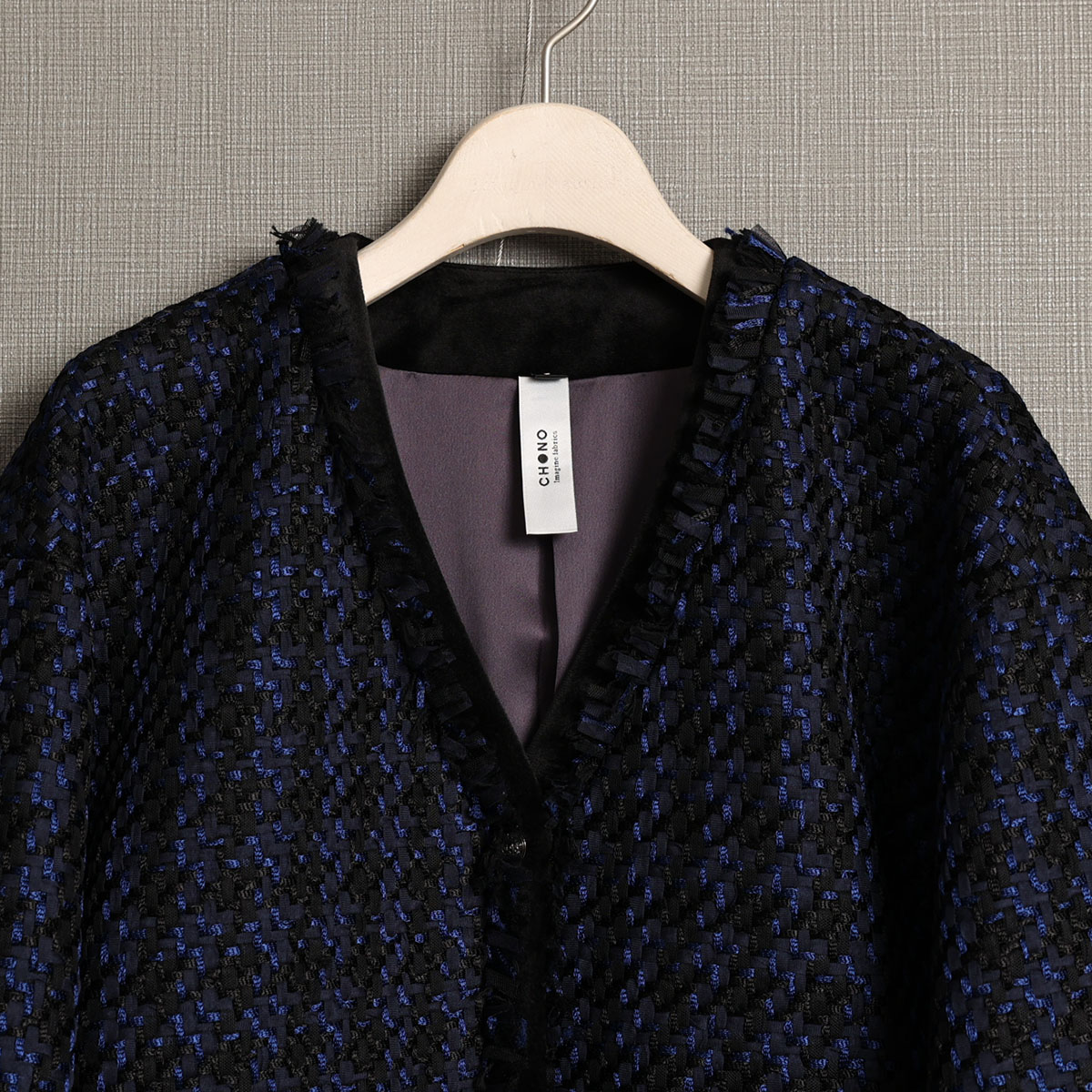 『Tulle houndstooth tweed』 No-collar jacket NAVYの画像