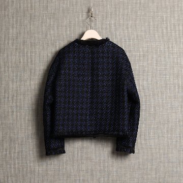 『Tulle houndstooth tweed』 No-collar jacket NAVYの画像