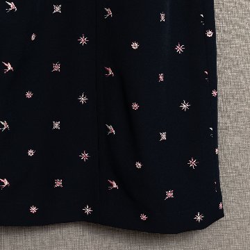 『The happy prince』 Straight skirt NAVYの画像