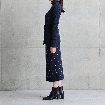 『The happy prince』 Straight skirt NAVYの画像