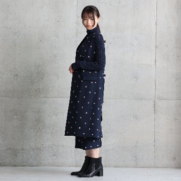 『The happy prince』 Straight skirt NAVYの画像