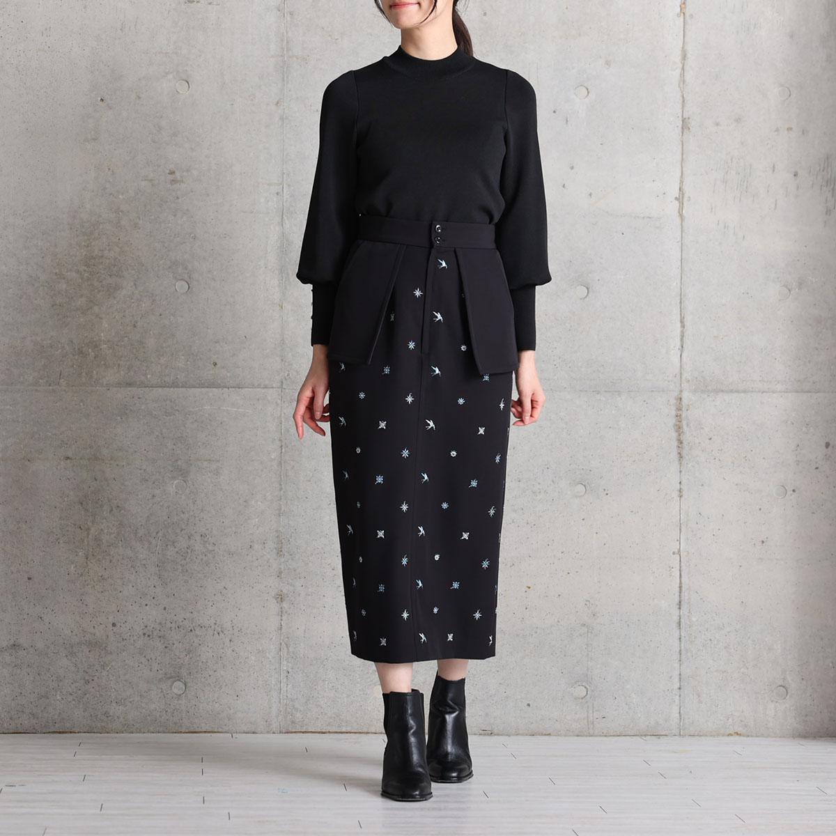 『The happy prince』 Straight skirt BLACKの画像