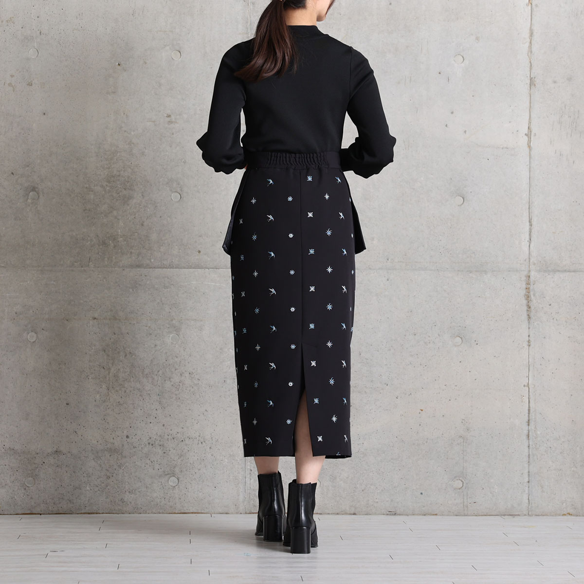 『The happy prince』 Straight skirt BLACKの画像