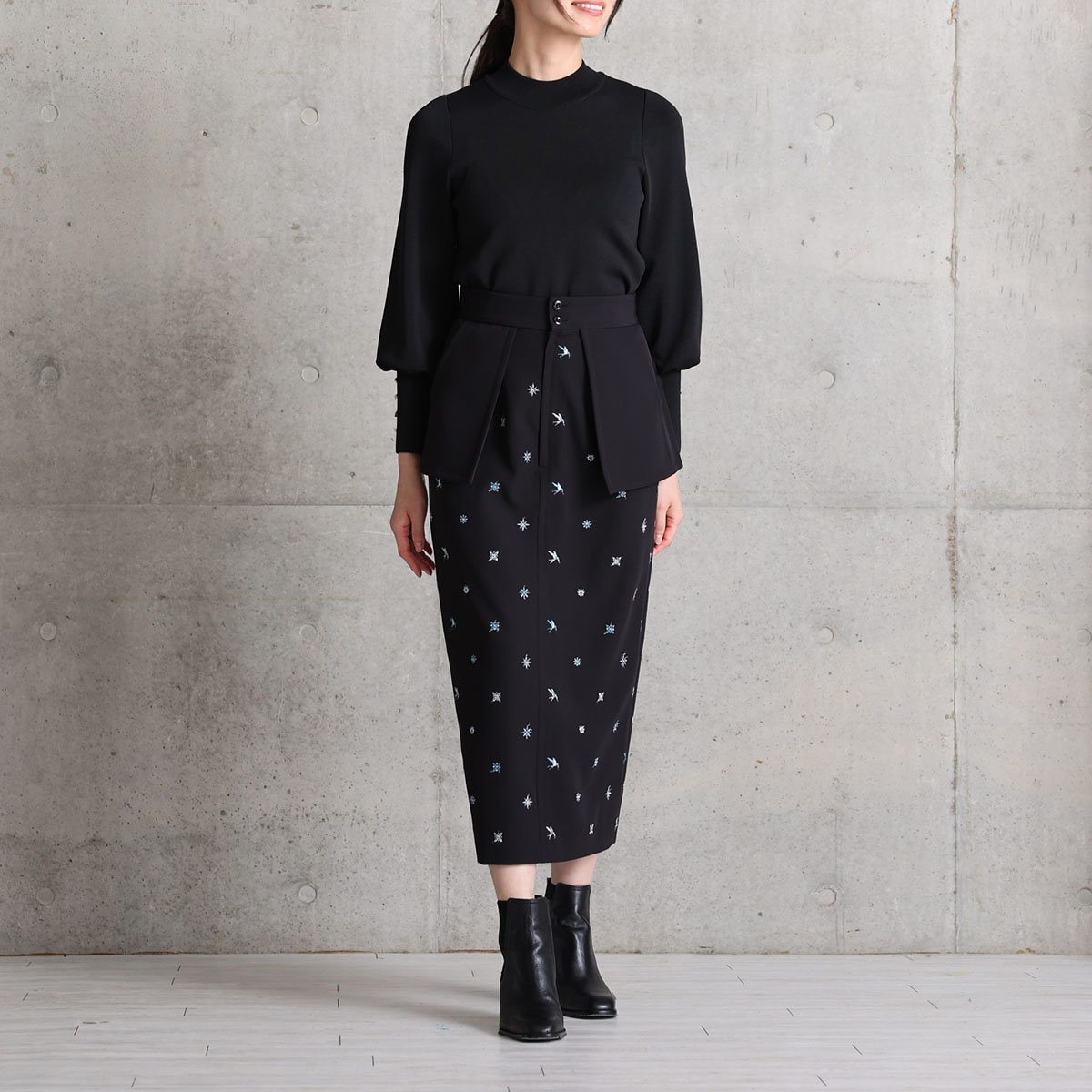 『The happy prince』 Straight skirt BLACKの画像