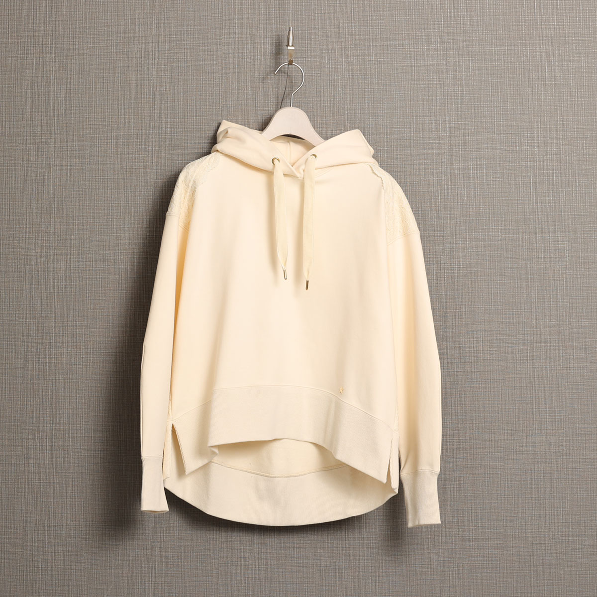 『Back lace 』 Hoodie ECRUの画像