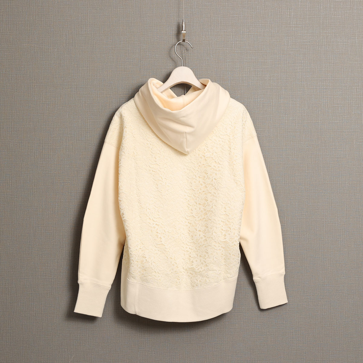 『Back lace 』 Hoodie ECRUの画像