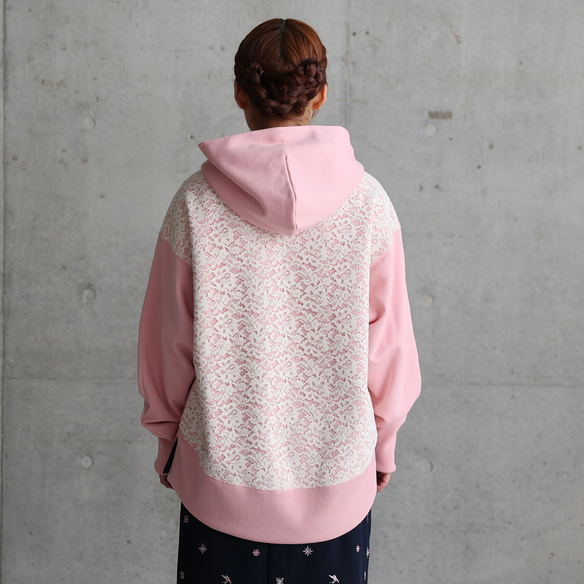 『Back lace 』 Hoodie PINKの画像