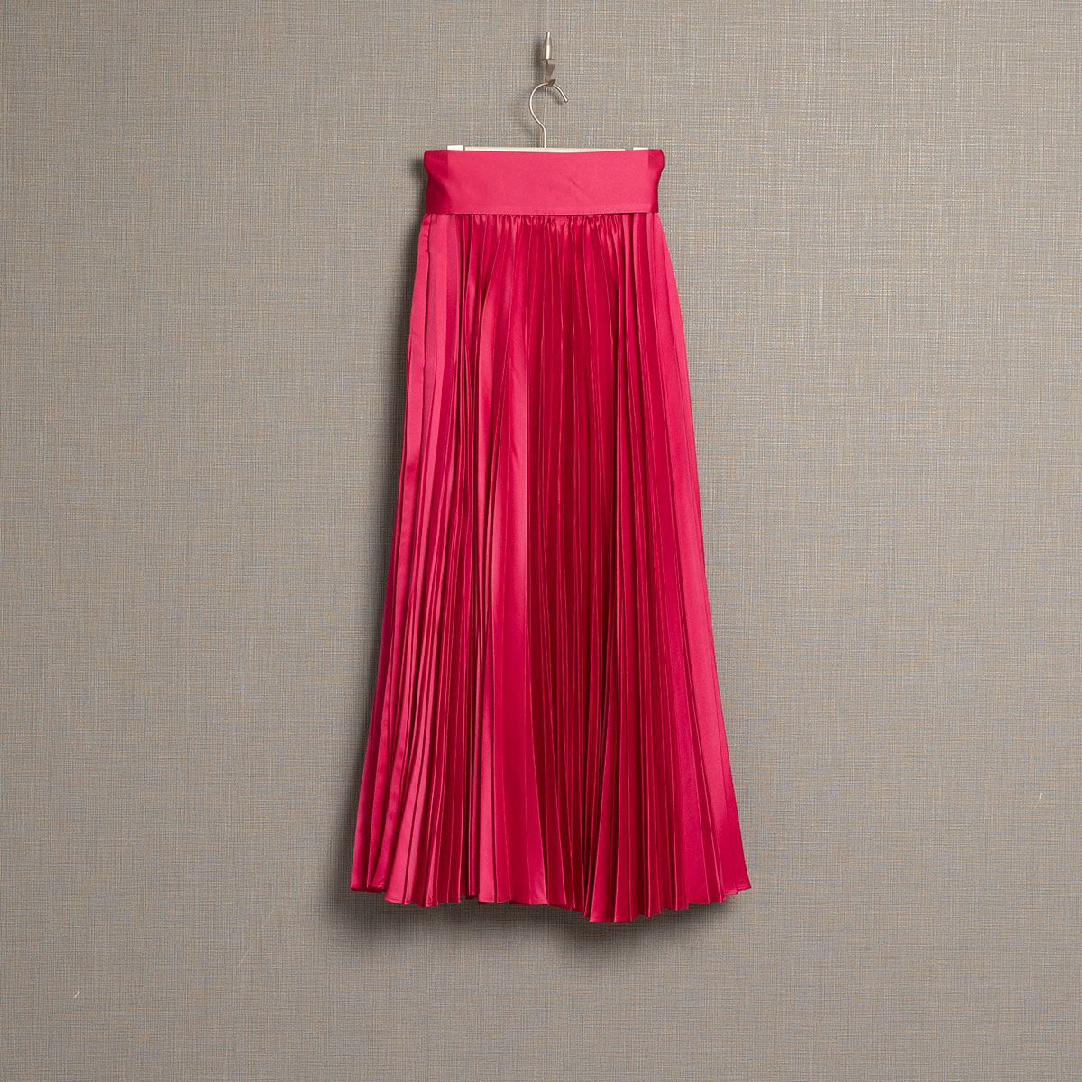 『Function satin pleats』 long skirt PINKの画像