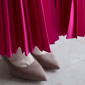 『Function satin pleats』 long skirt PINKの画像