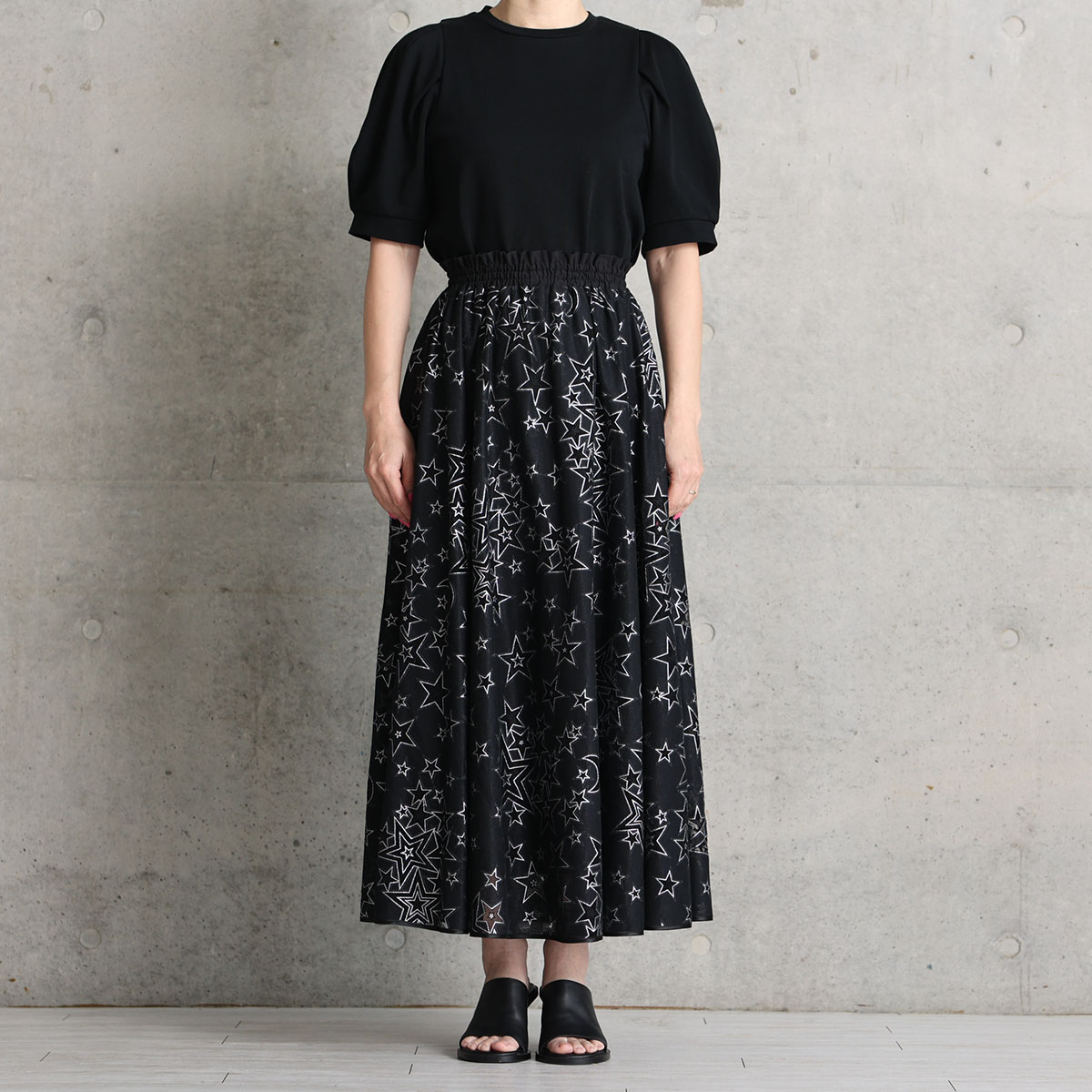 『Blanche』 Long skirt BLACKの画像