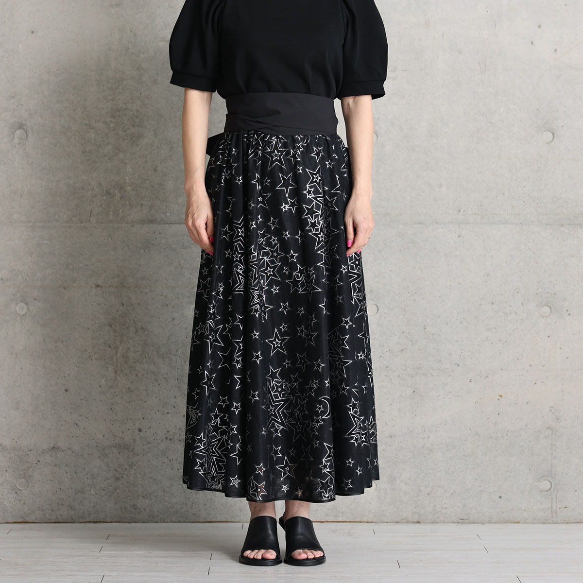 『Blanche』 Long skirt BLACKの画像