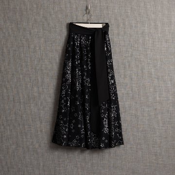 『Blanche』 Long skirt BLACKの画像