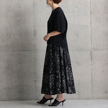 『Blanche』 Long skirt BLACKの画像