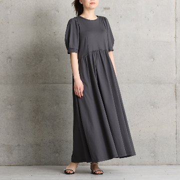 『Whip smooth』 long dress C-GRAYの画像