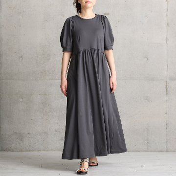 『Whip smooth』 long dress C-GRAYの画像