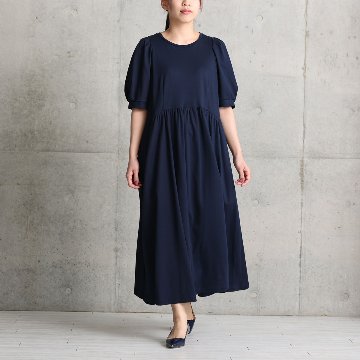 『Whip smooth』 long dress NAVYの画像