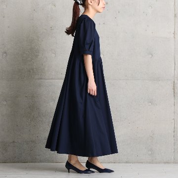 『Whip smooth』 long dress NAVYの画像