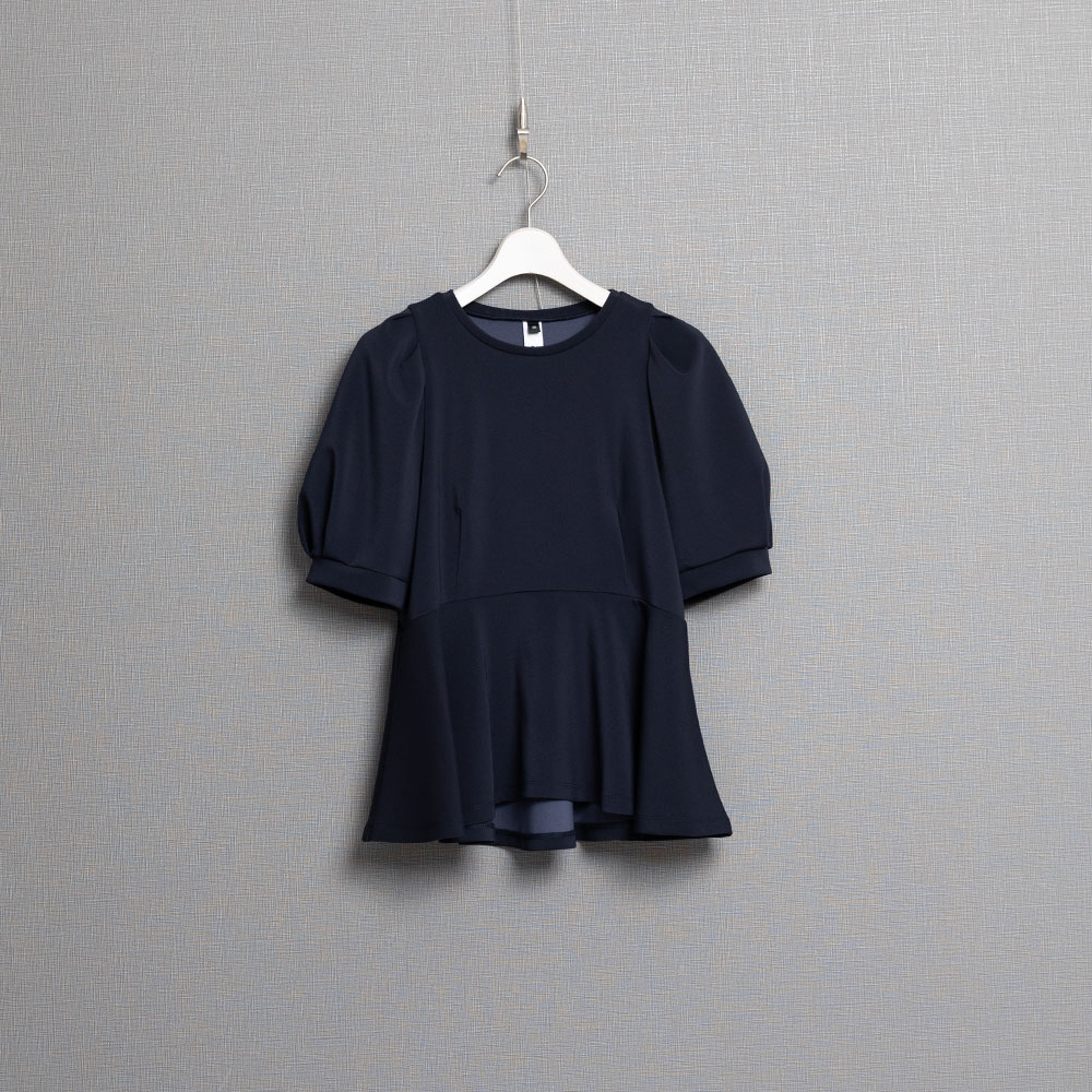 『Drape knit』 peplum tops NAVYの画像