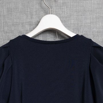 『Drape knit』 peplum tops NAVYの画像