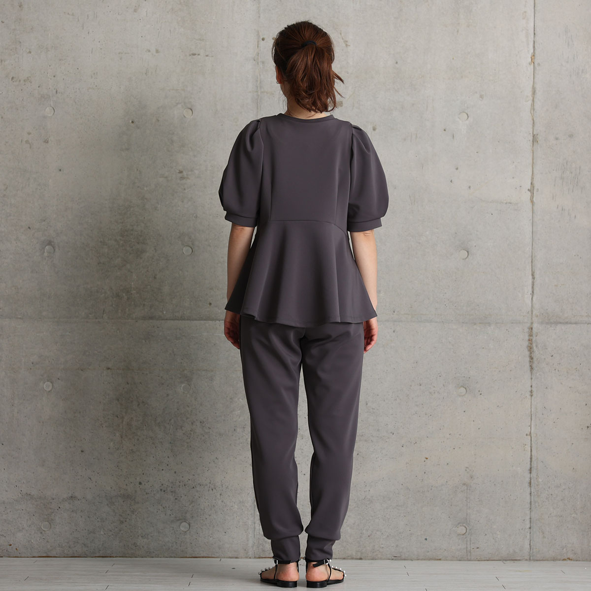 『Drape knit』 peplum tops C-GRAYの画像