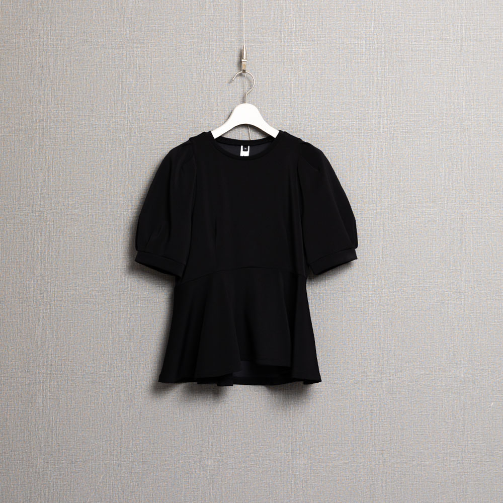 『Drape knit』 peplum tops BLACKの画像