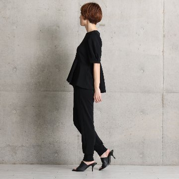 『Drape knit』 peplum tops BLACKの画像