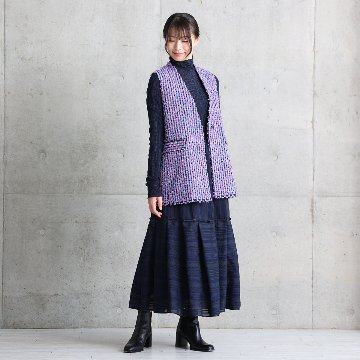 10月上旬お届け予定『Feather flower jacquard 』 No-collar gilet【全3色】の画像